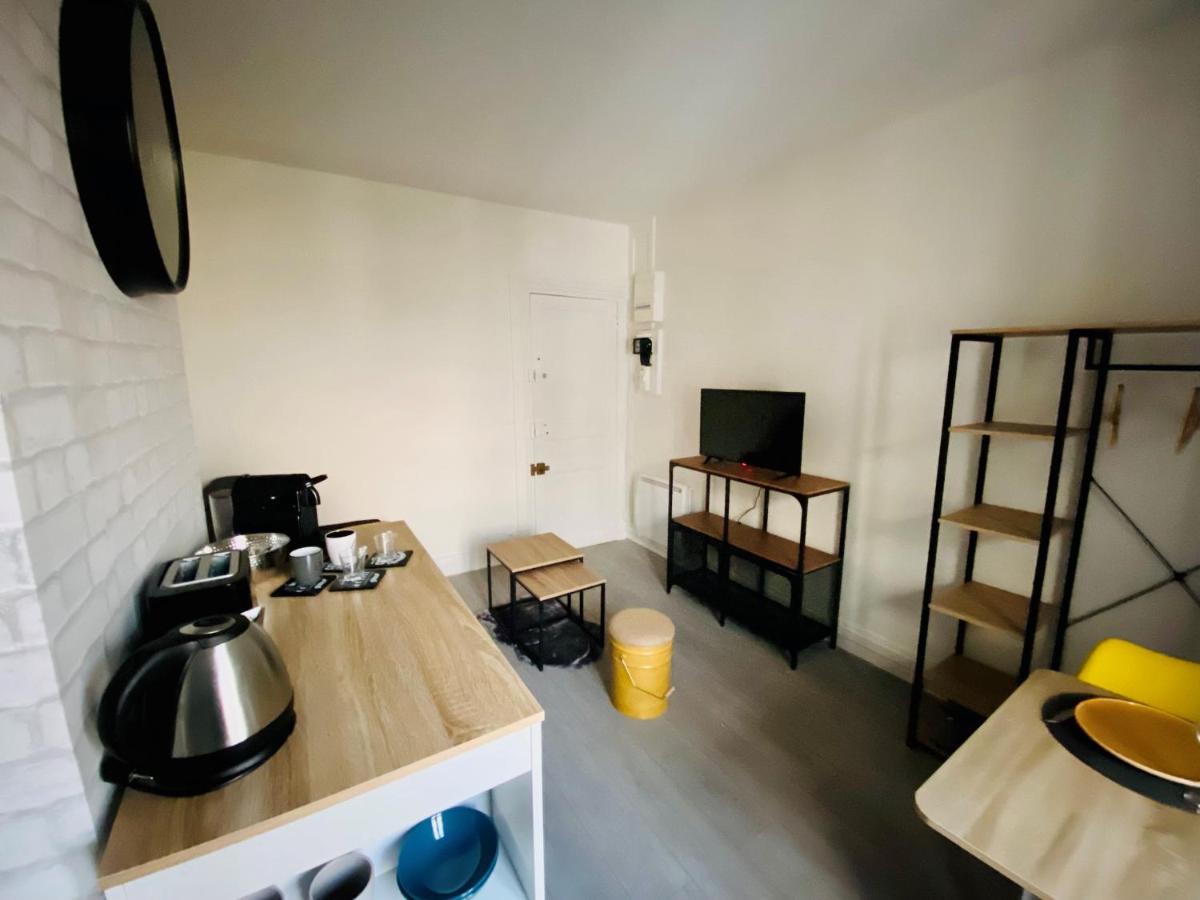 Enghien-Les-Bains: Studio Au Coeur Du Centre Ville. Kültér fotó